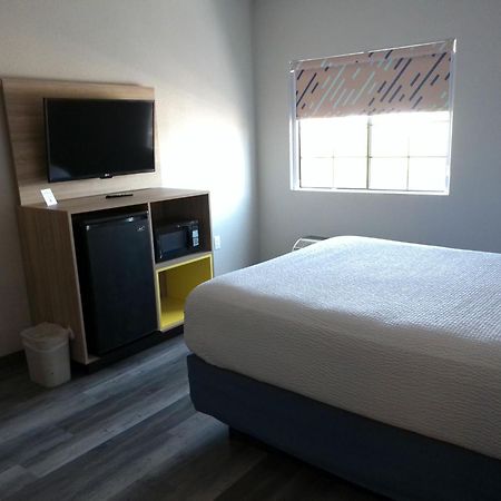 Days Inn & Suites By Wyndham Tucson/Marana Eksteriør bilde