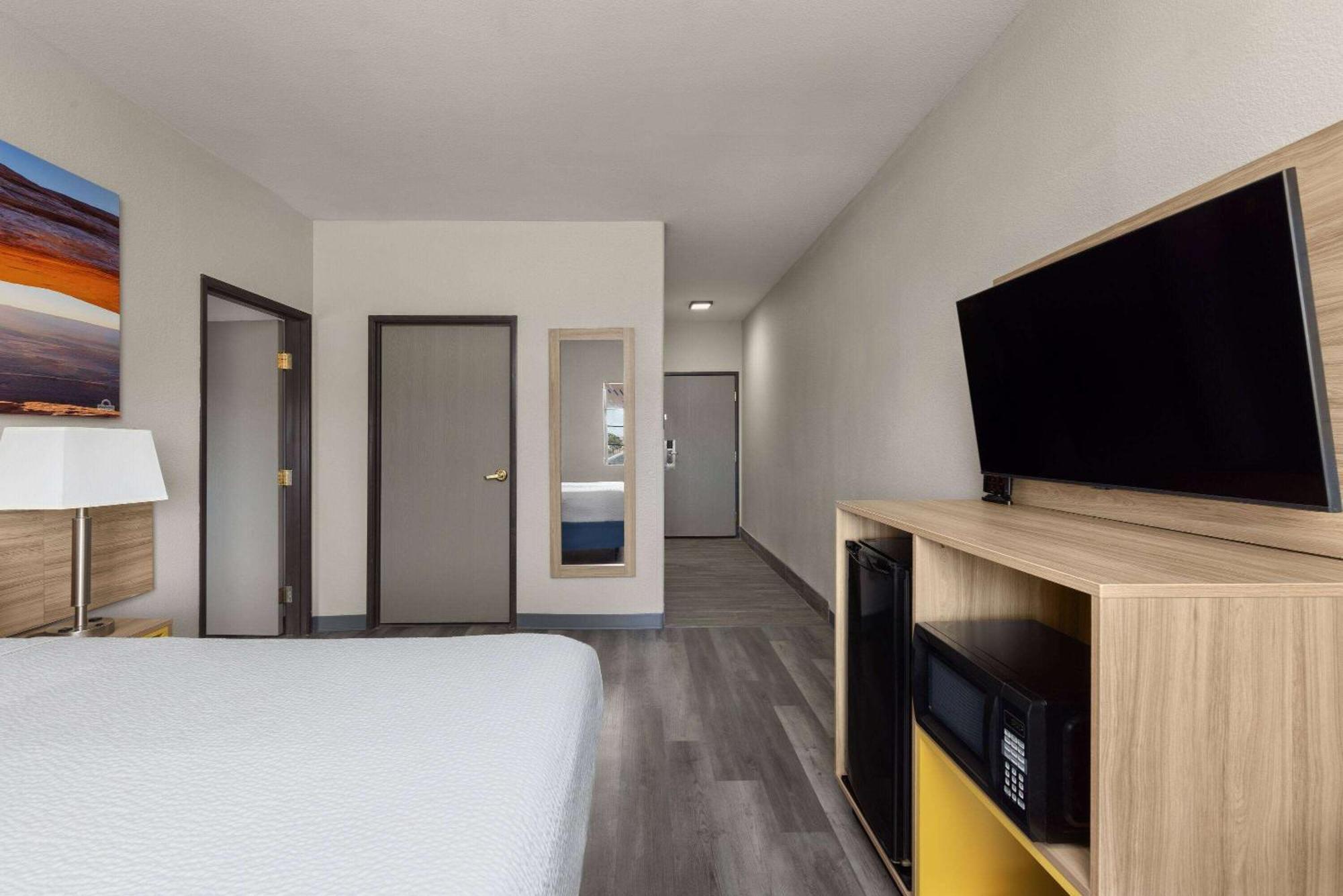 Days Inn & Suites By Wyndham Tucson/Marana Eksteriør bilde